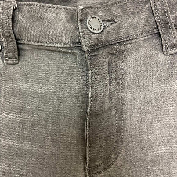 Two By Vince Camuto: Women's Gray Jeans Raw Hem, Size 30 - Picture 9 of 11